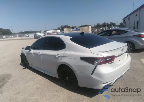 2022 Toyota Camry Xse z USA, uszkodzony, nr VIN 4T1K61AK5NU073230